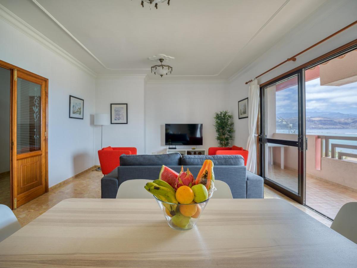 Huge Balcony Over Canteras By Canariasgetaway Hébergement de vacances